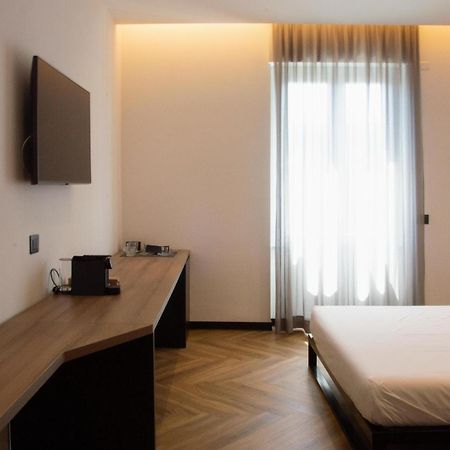 Adriatic Luxury Suites Пескара Екстериор снимка