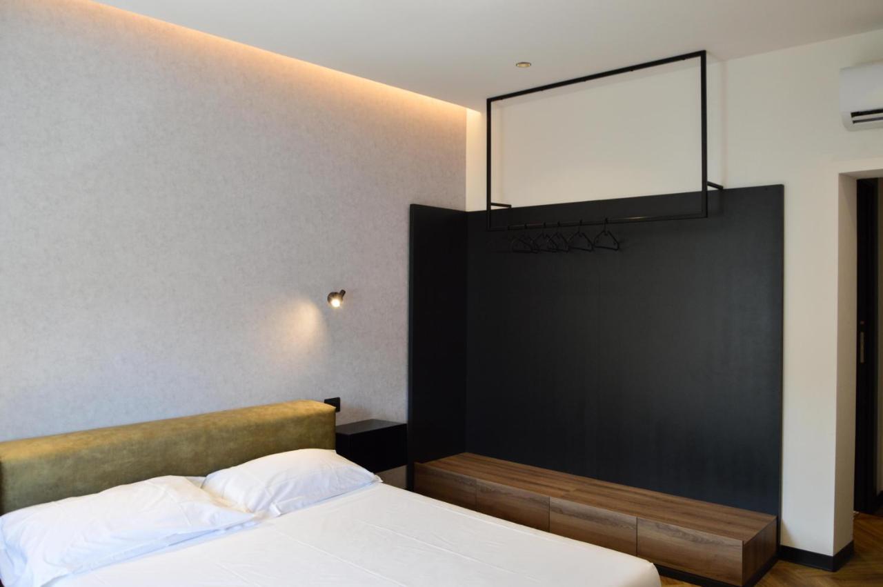 Adriatic Luxury Suites Пескара Екстериор снимка
