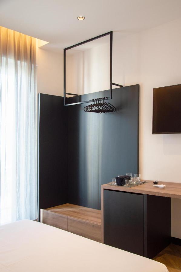 Adriatic Luxury Suites Пескара Екстериор снимка