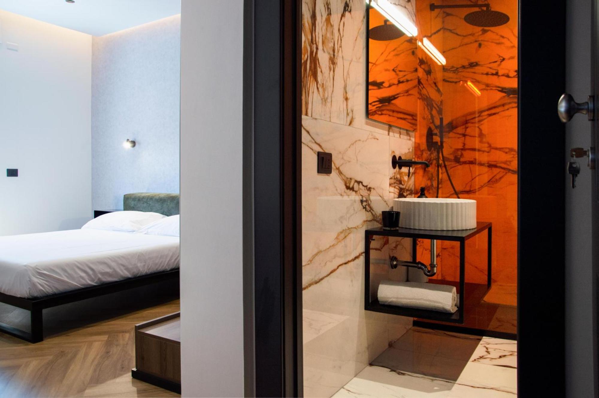 Adriatic Luxury Suites Пескара Екстериор снимка